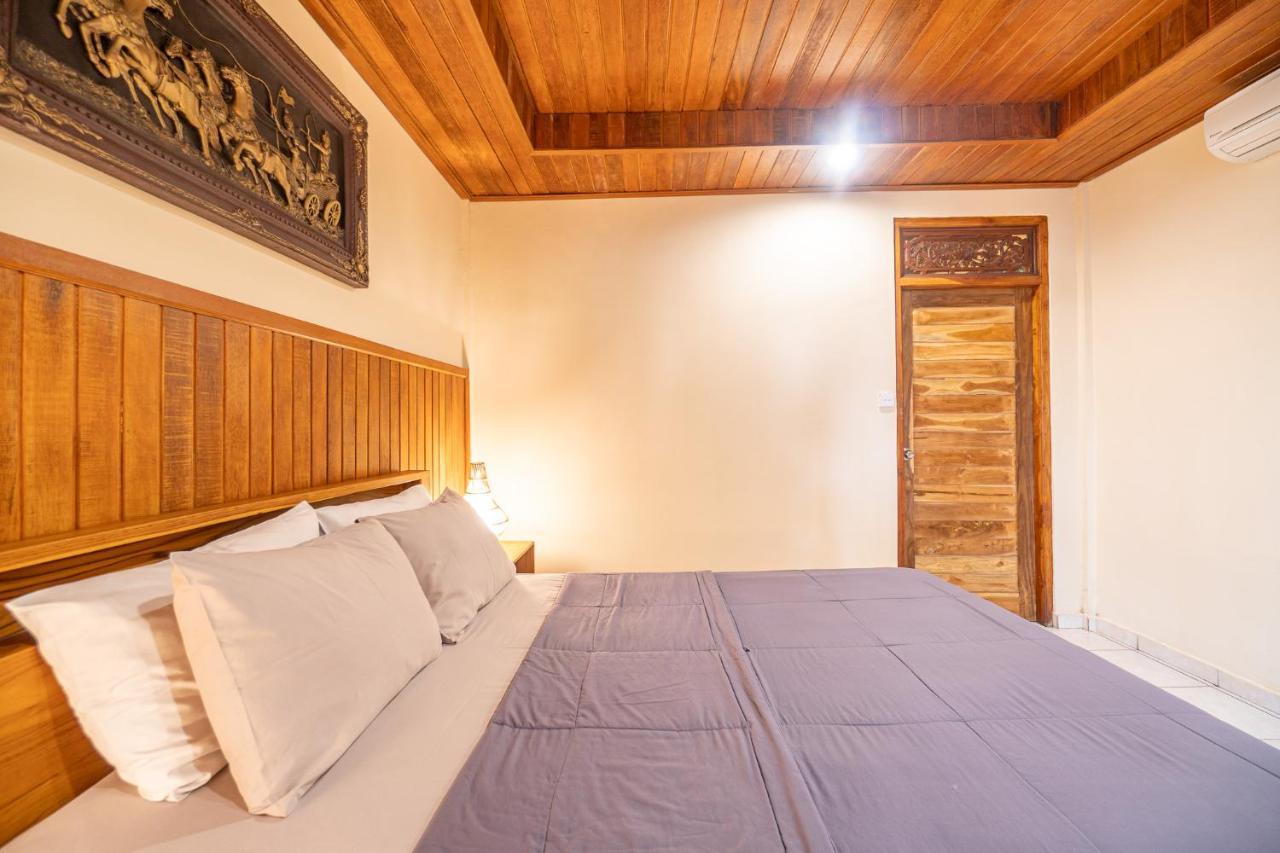 Kembang Kuning Hotel Uluwatu  Luaran gambar