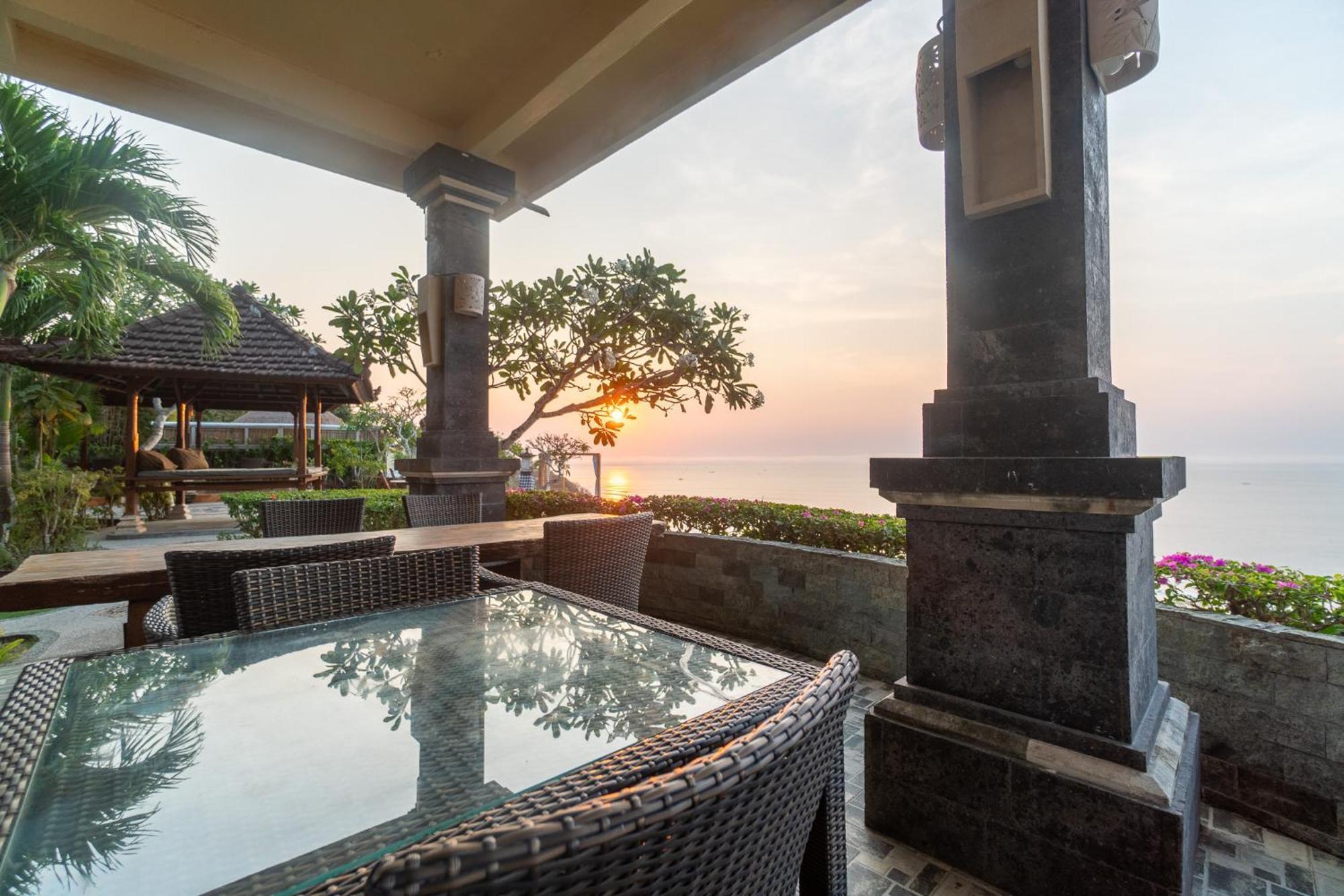 Kembang Kuning Hotel Uluwatu  Luaran gambar