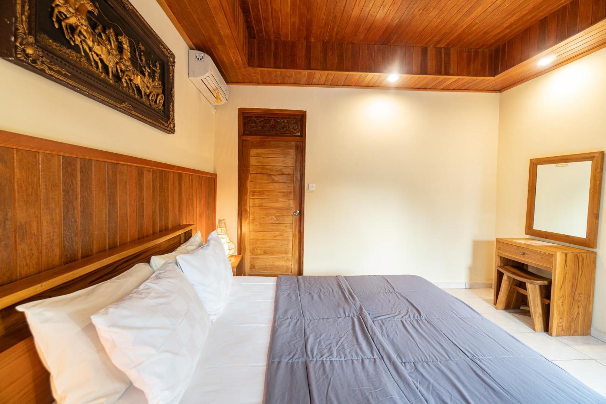 Kembang Kuning Hotel Uluwatu  Luaran gambar