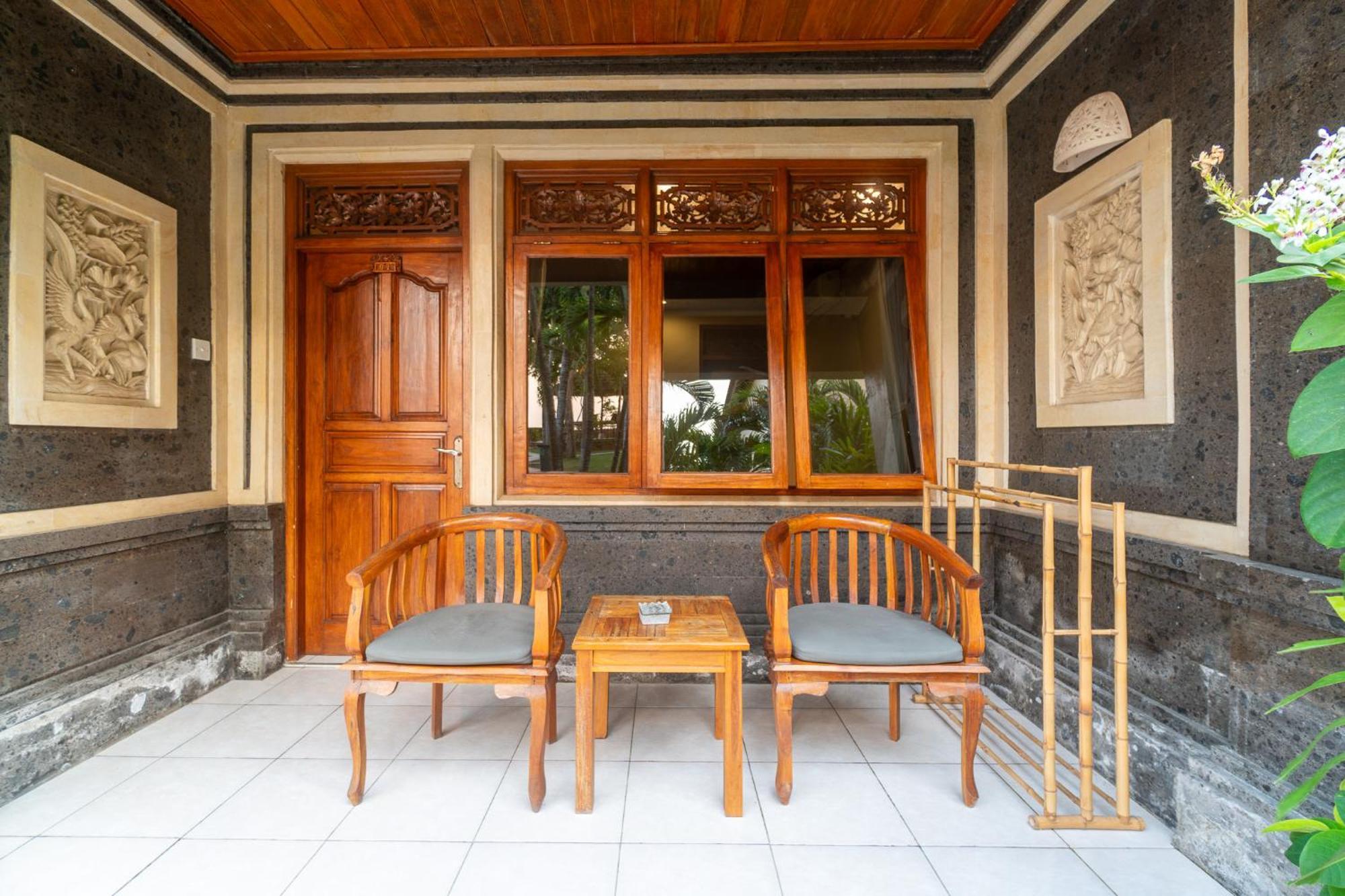 Kembang Kuning Hotel Uluwatu  Luaran gambar